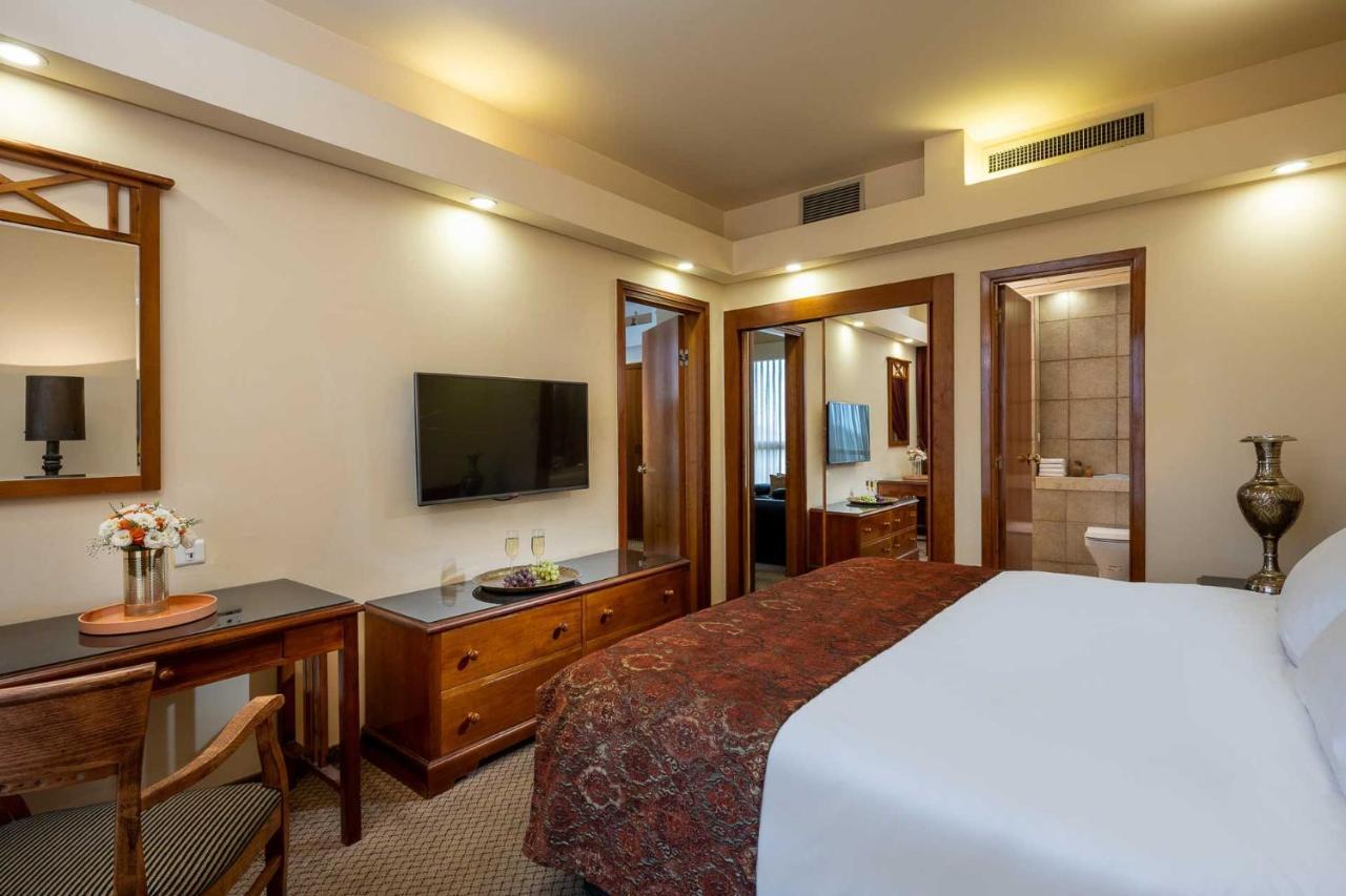 Olive Tree Hotel Yerusalem Bagian luar foto